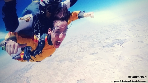 patriciadasdelavida.comSKYDIVELILLO